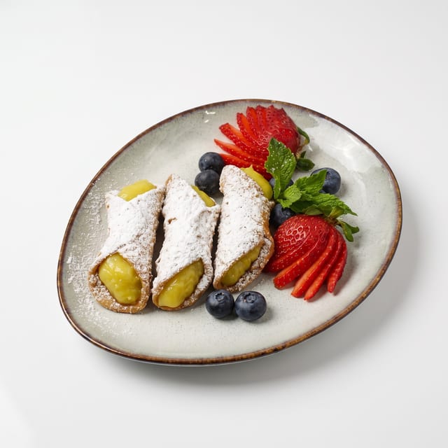 Cannoli with Seasonal Fruit Filling.
